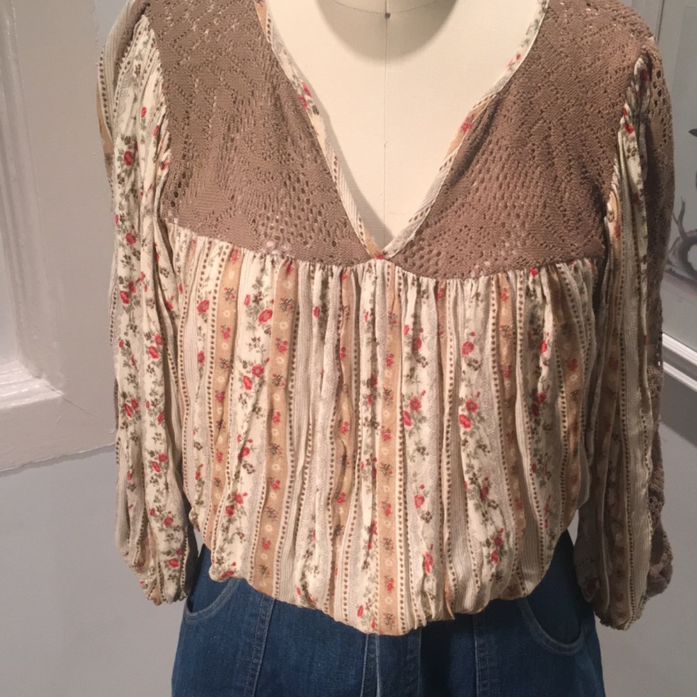 70s inspired boho crop top